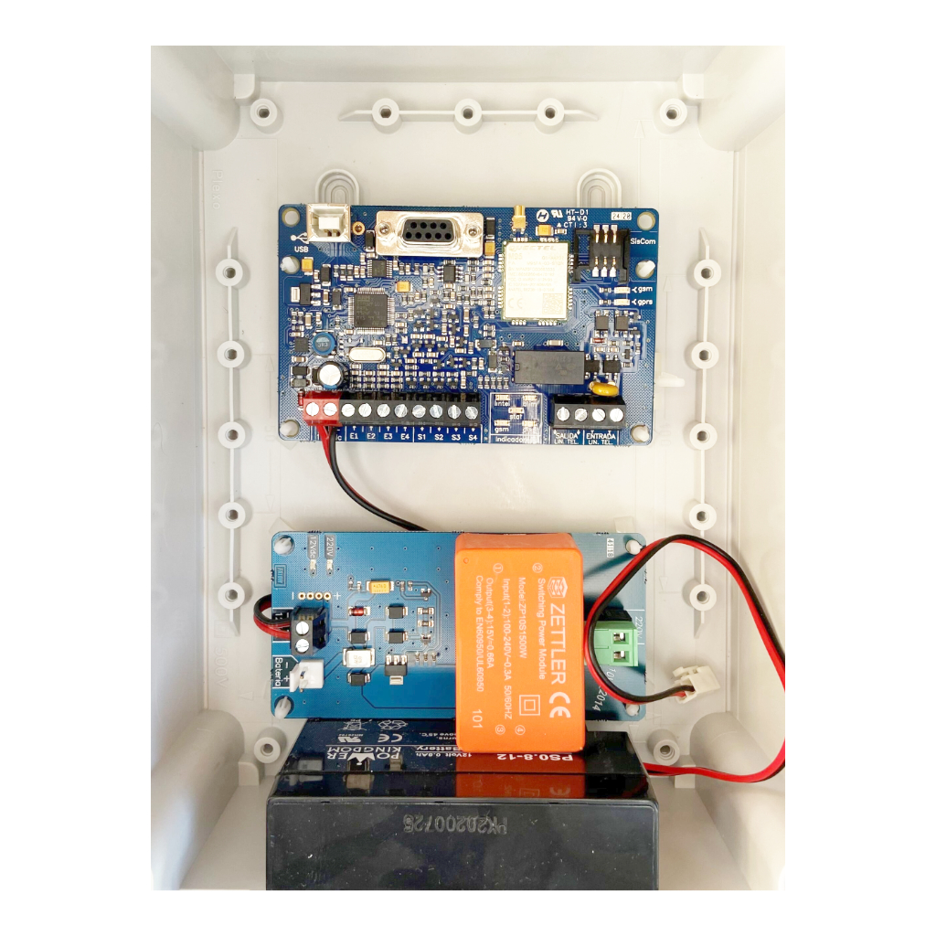 Transmisor de alarmas universal GSM-GPRS. Alimentación a 220V. Incluye caja de plástico, fuente de alimentación, batería y antena